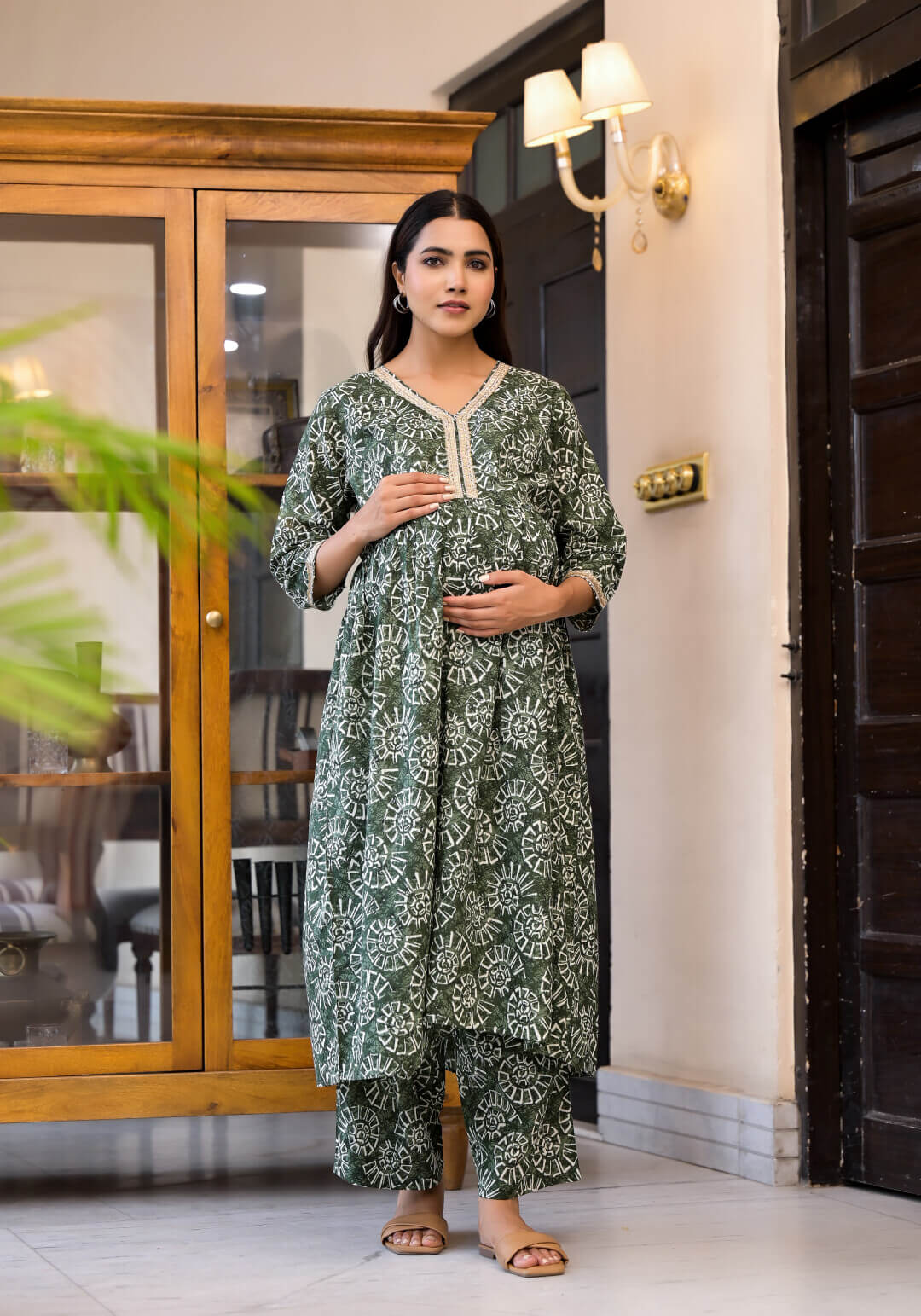 Dark Green Ethnic Print Cotton Maternity & Feeding Flare Kurta Set with Concealed Zipper