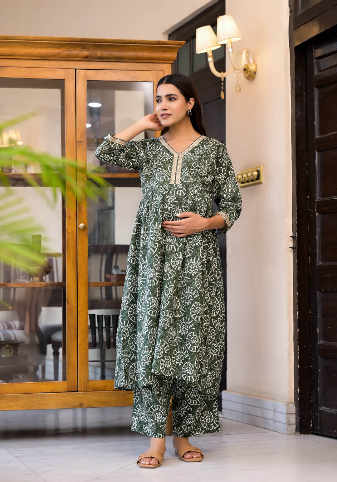 Dark Green Ethnic Print Cotton Maternity & Feeding Flare Kurta Set with Concealed Zipper