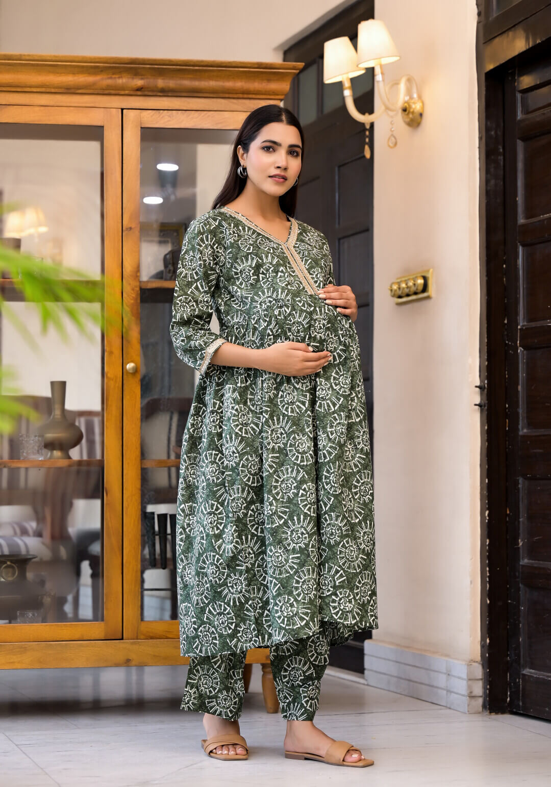 Dark Green Ethnic Print Cotton Maternity & Feeding Flare Kurta Set with Concealed Zipper