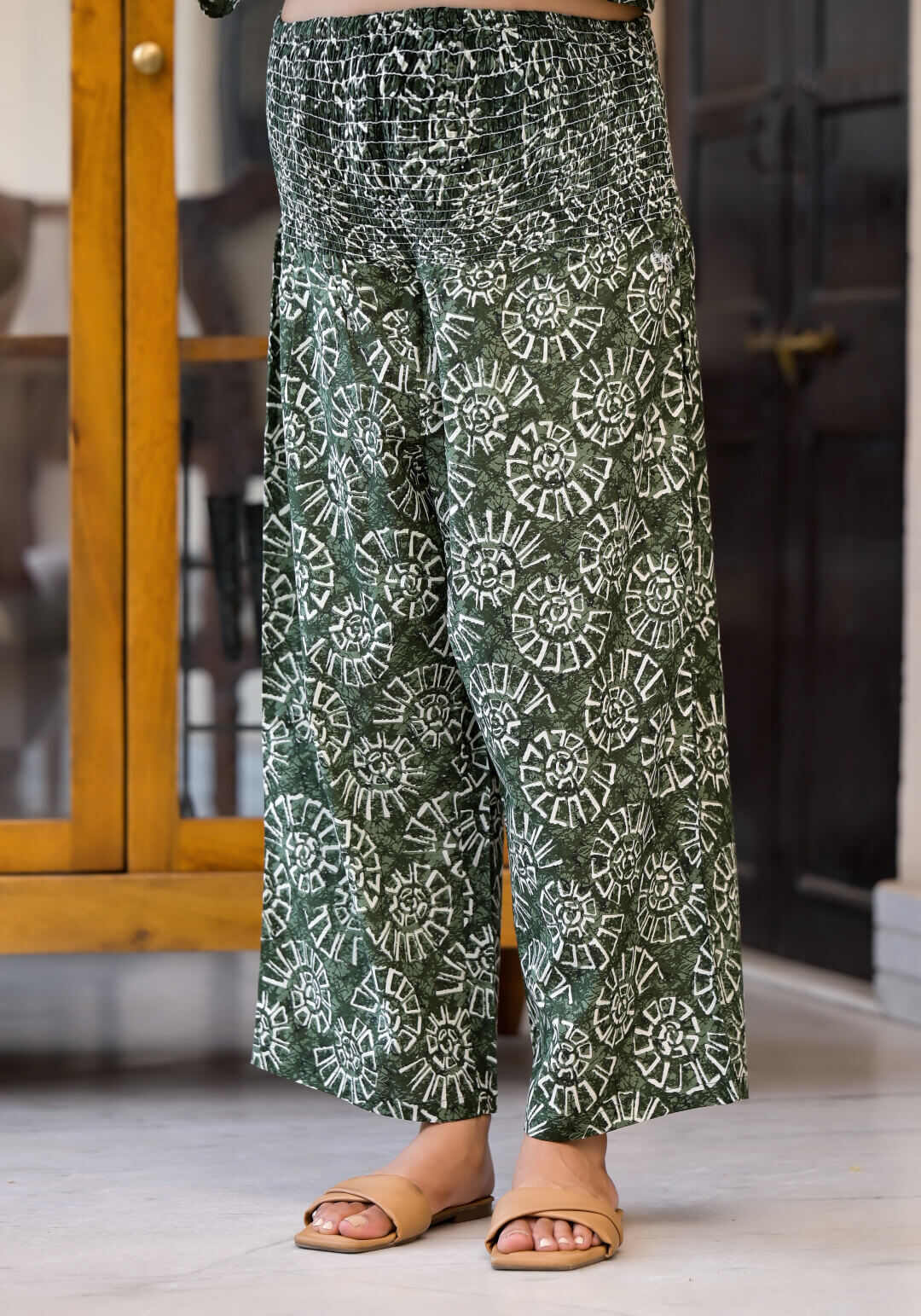 Dark Green Ethnic Print Cotton Maternity & Feeding Flare Kurta Set with Concealed Zipper