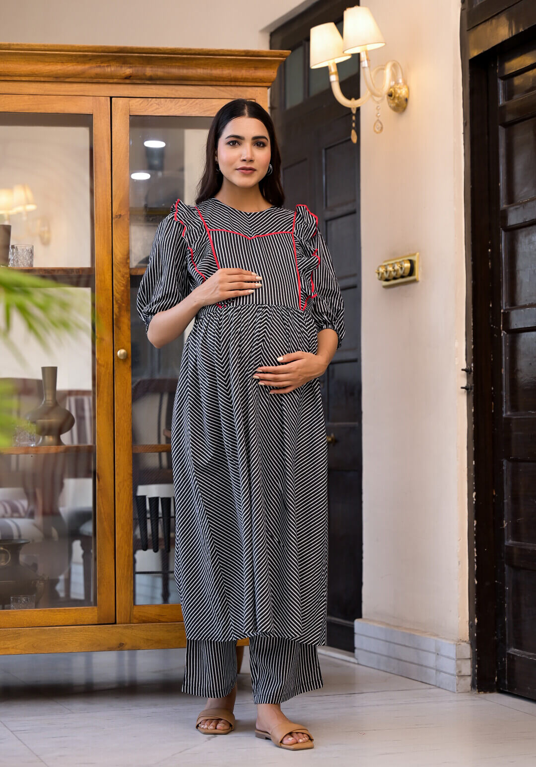 Black Geometric Print Cotton Maternity & Feeding Flare Kurta Set with Concealed Zipper