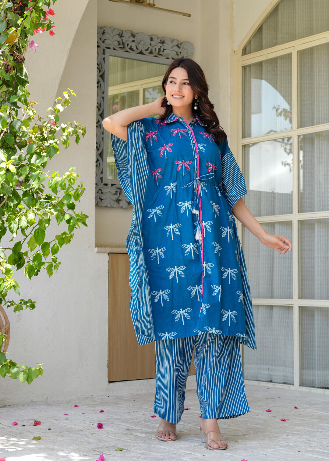 Indigo Blue Ethnic Print Cotton Maternity & Feeding Co-ord Set with Concealed Zipper