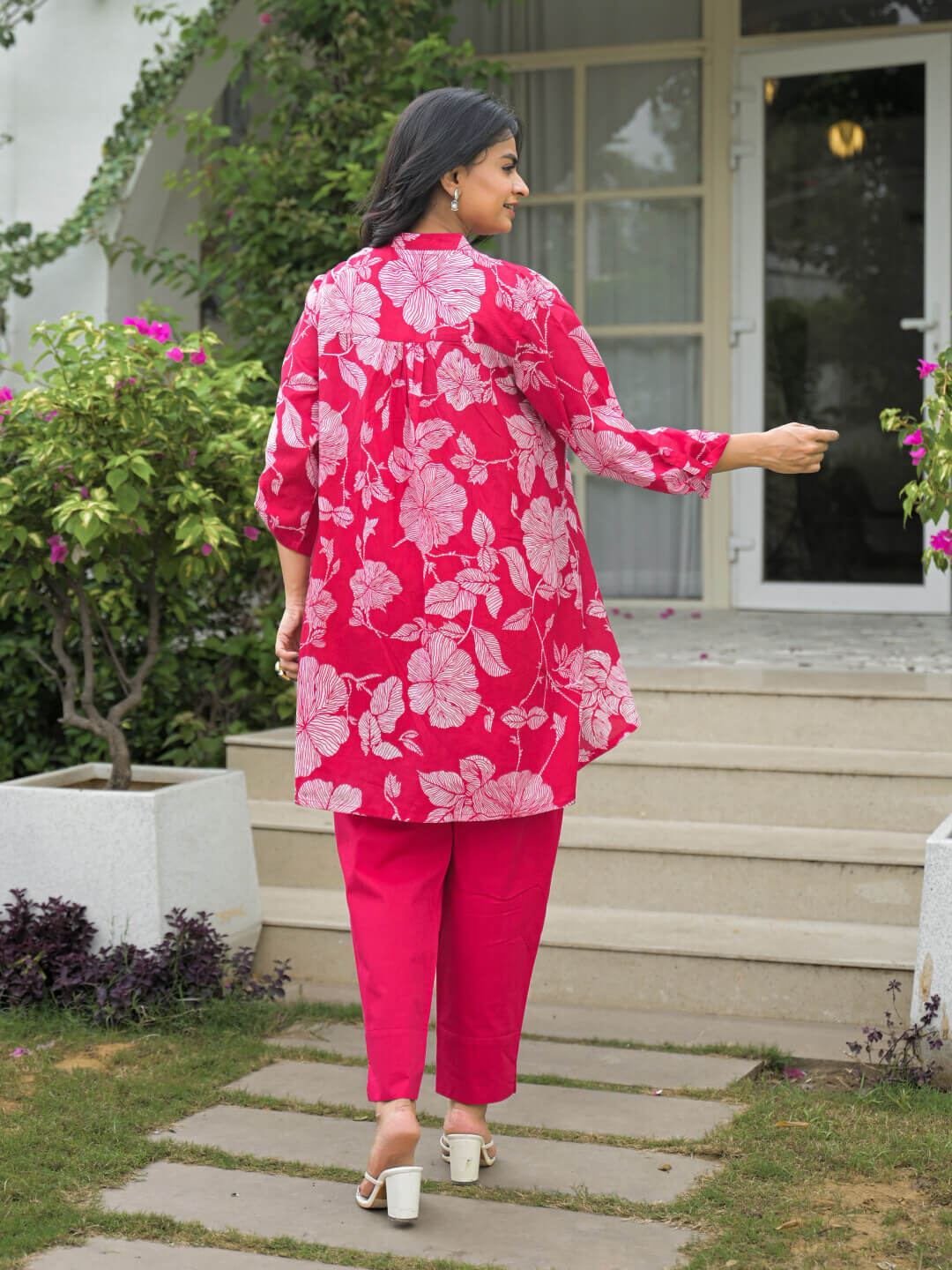 Fuchsia Floral Print Cotton Maternity Feeding-Friendly Top
