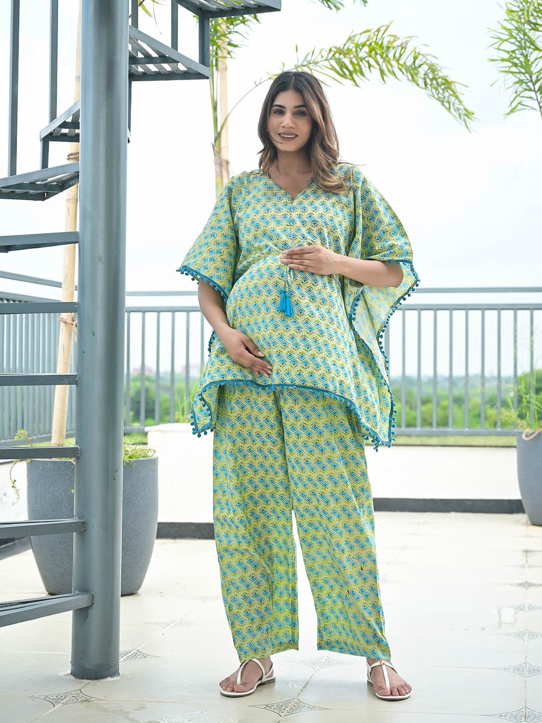 Pista Green Ethnic Print Maternity & Feeding Kaftan Night Suit with Concealed Zipper