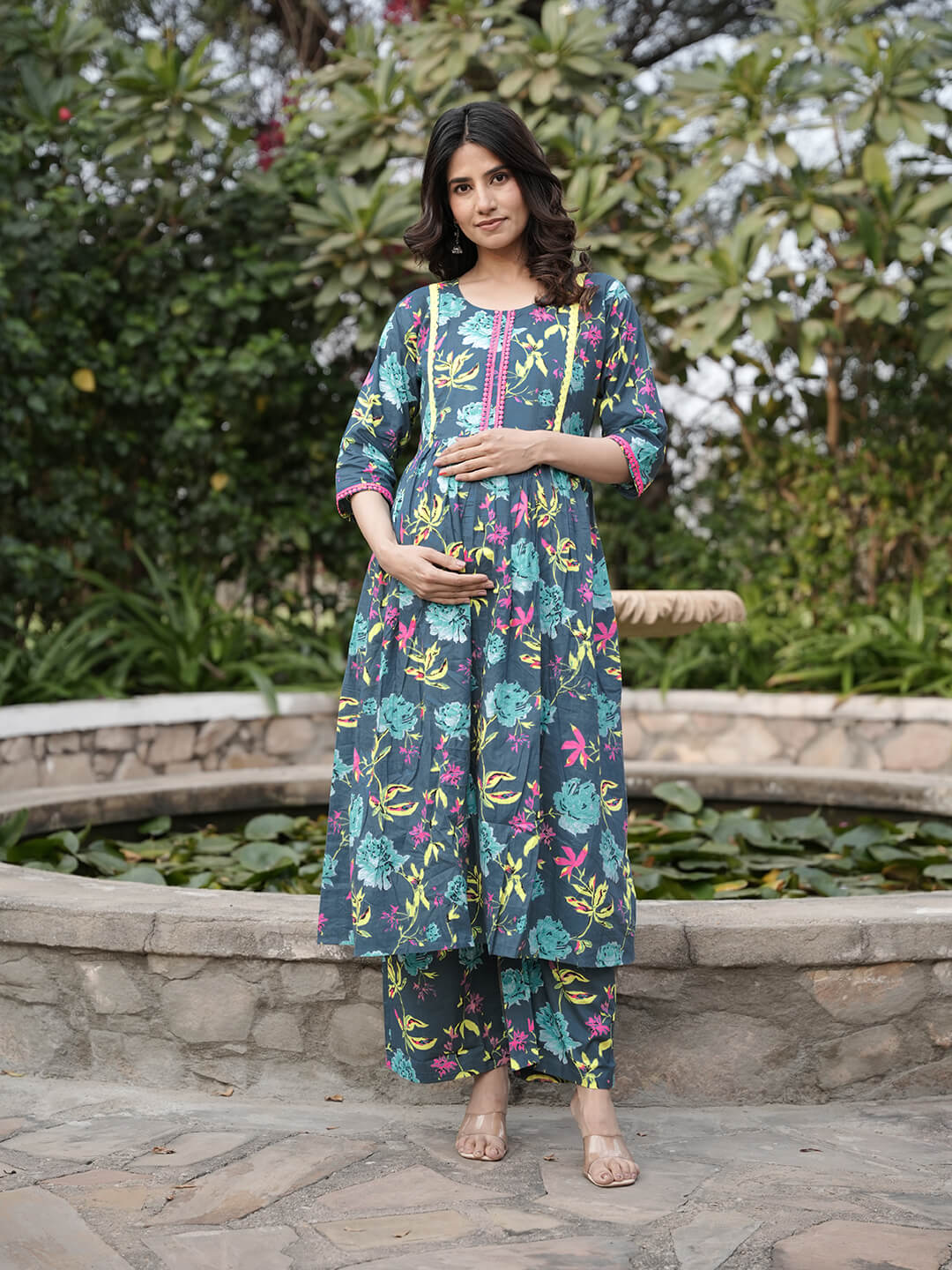 Anika Fashion Women's Cotton Kurta Set - Easy Feeding Access - Grey Floral - Size M