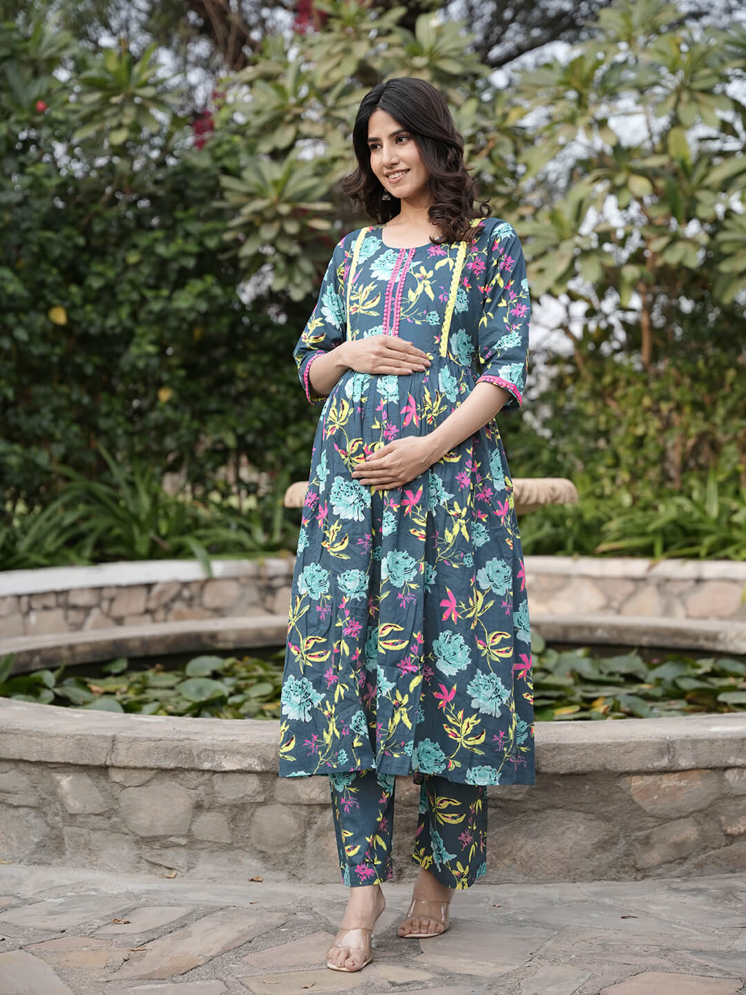 Anika Fashion Women's Cotton Kurta Set - Easy Feeding Access - Grey Floral - Size M