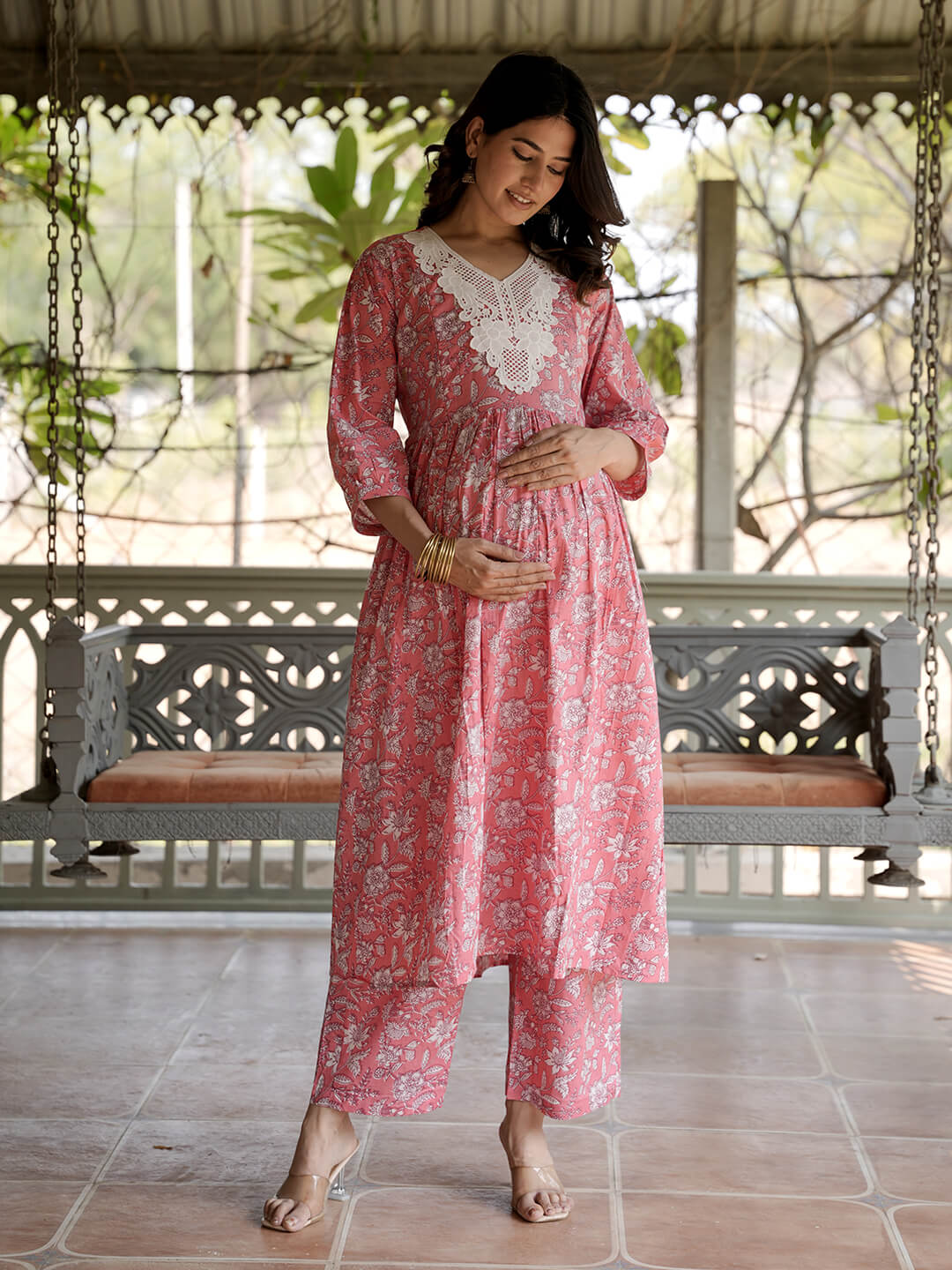 Peach White Floral Printed Maternity & Feeding Friendly Cotton Kurta Set