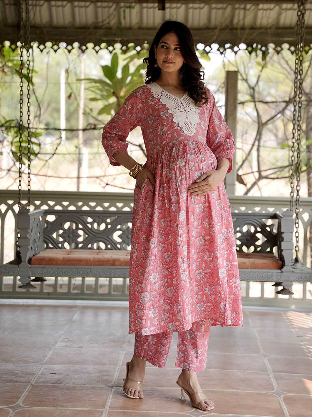 Peach White Floral Printed Maternity & Feeding Friendly Cotton Kurta Set
