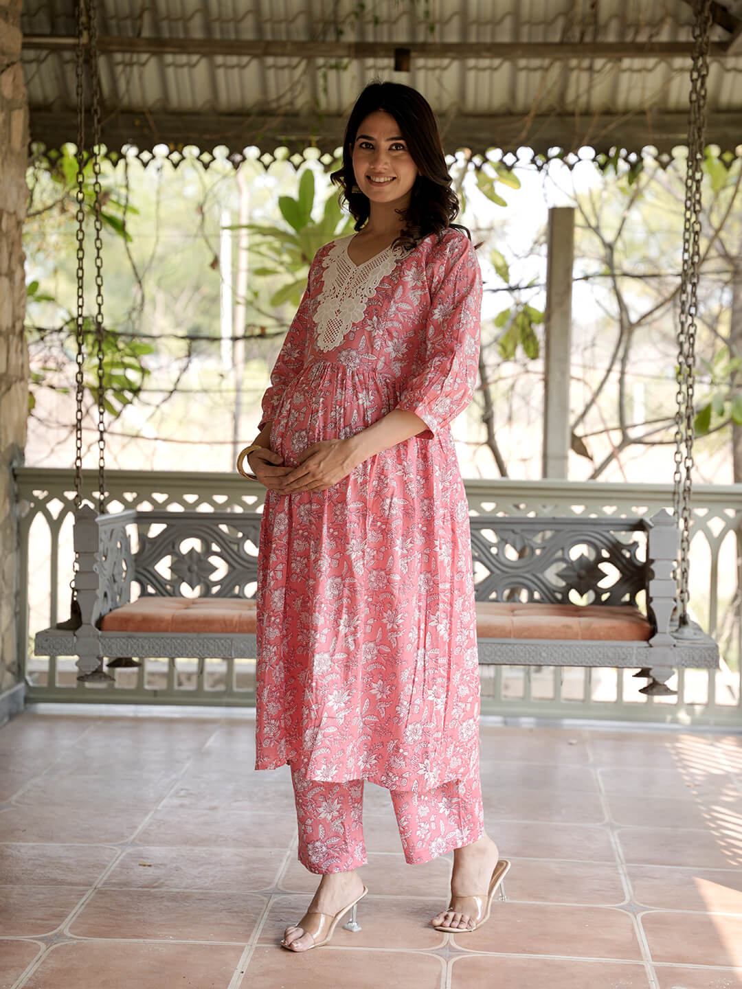 Peach White Floral Printed Maternity & Feeding Friendly Cotton Kurta Set